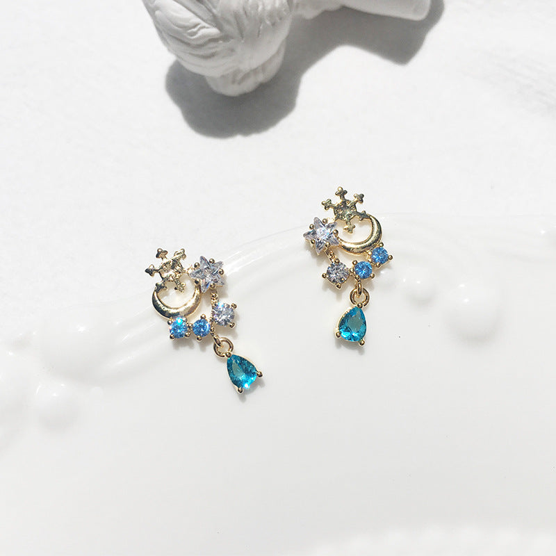 Blue Zircon Water Droplet Snow Earrings