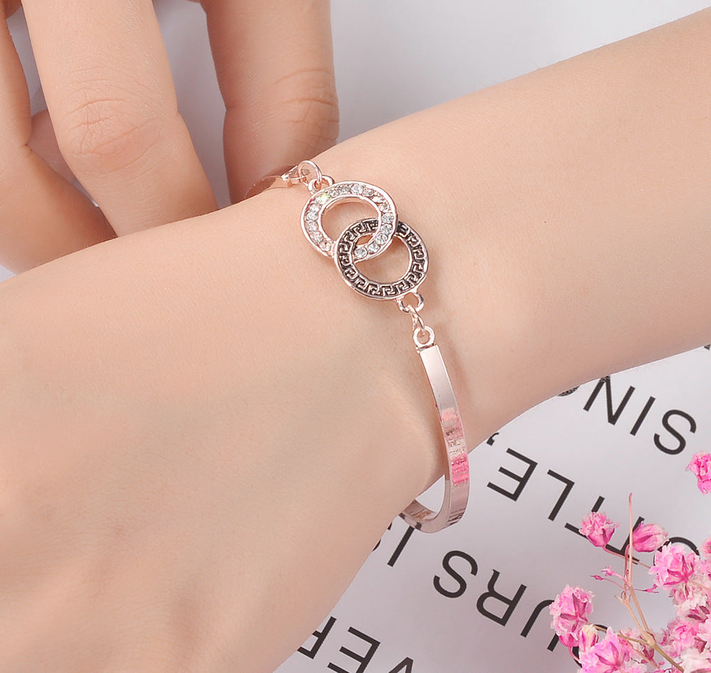 Circle Diamond Bracelet