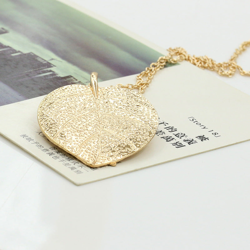 Gold Leaf Necklace