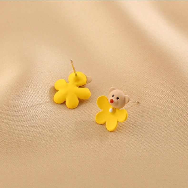 Cute Flower Bear Stud Earrings