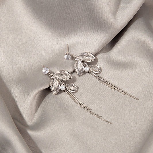 Rhinestone Leaf Matte Silver Pearl Earrings