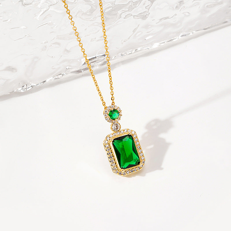 Emerald Green Zircon Pendant Necklace