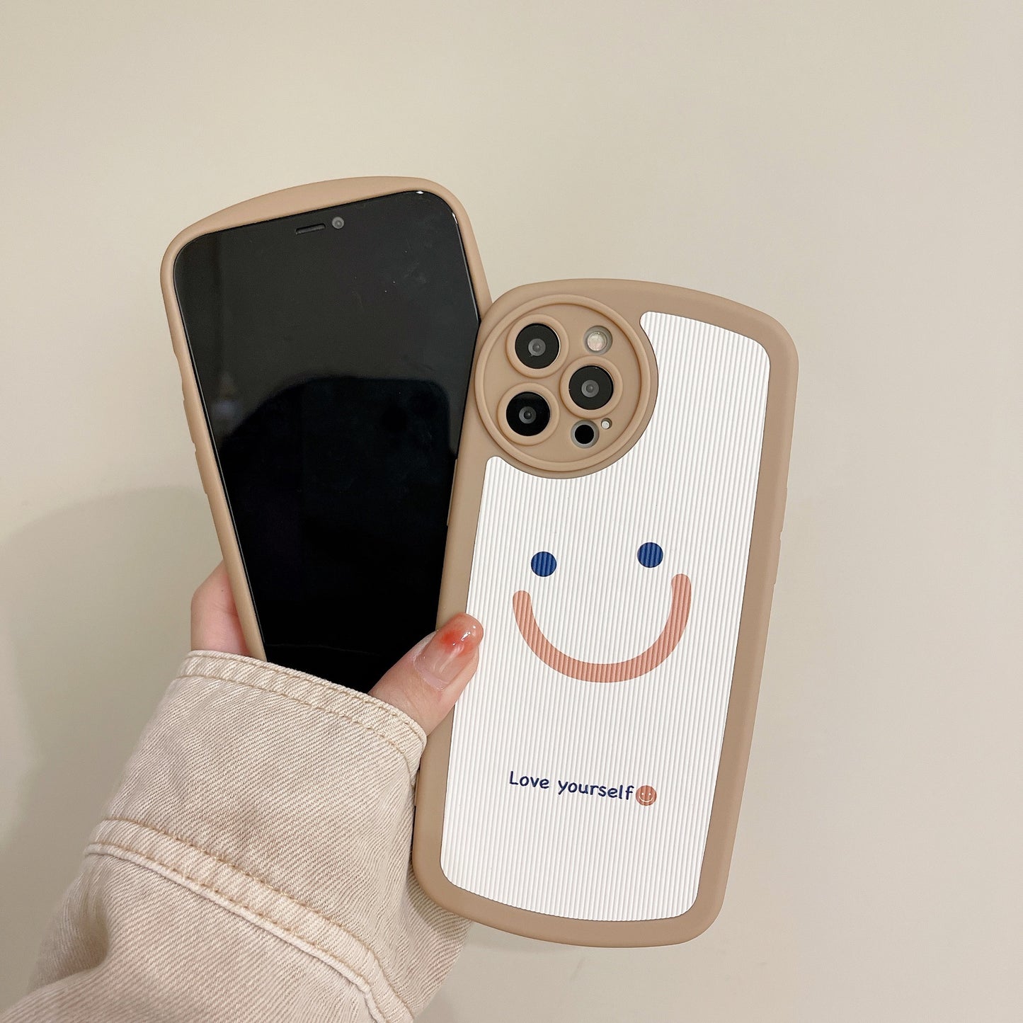 Smile Pattern iPhone Cases