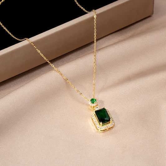 Emerald Green Zircon Pendant Necklace